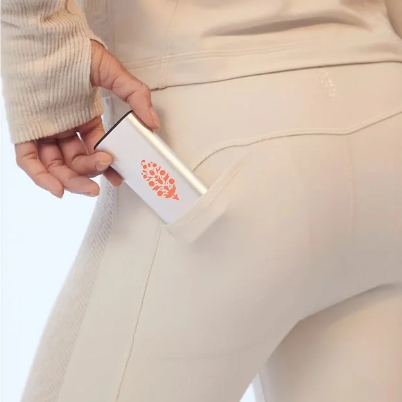 Hand Warmer & Portable Charger 
FP Movement X Zippo
NIBX
Color - Silver - Picture 6 of 7